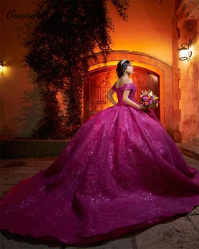 Princesė Nėrinių Quinceanera Suknelės 15 metų Hot pink klijuoti nuo Peties Saldus 16 Suknelės Kamuolys Suknelė Gimtadienio Suknelės Nėriniai-up