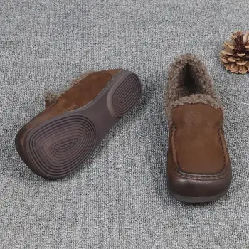 W12genuine Moterų šilti sniego batai furry batai žiemą toe flat odos slip-on medvilnės, aksomo bateliai